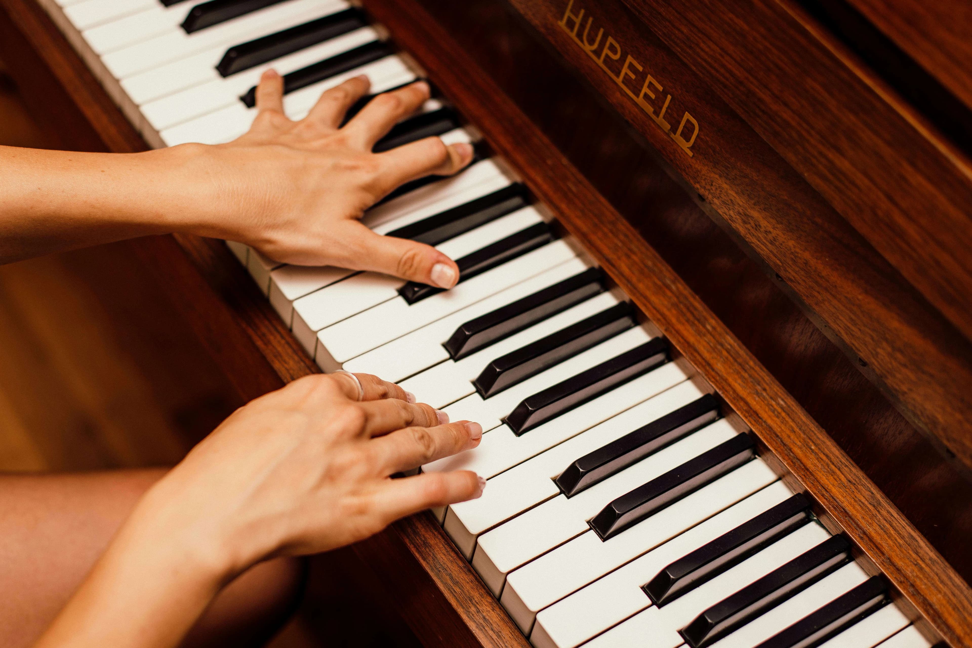 Beyond the GPA: The Real Scoop on Extracurriculars and Your Dream College